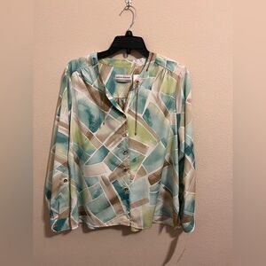 Alfred Dunner Petite Blouse in Green and Blue Tones